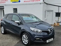 Blue Used 2016 Renault Captur Dynamique SUV | £5,995 (Fair price)