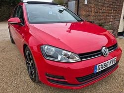 Red Used 2016 VW Golf VII Edition Hatchback | £12,995 (Fair price)