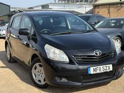 Black Used 2011 Toyota Verso T2 MPV | £1,999 (Good price)