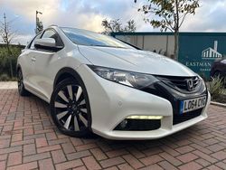 White Used 2014 Honda Civic SR Estate | £3,495 (Fair price)