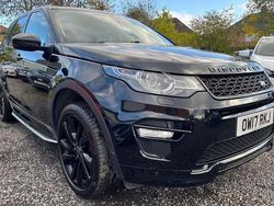 Black Used 2017 Land Rover Discovery Sport HSE Dynamic SUV | £12,490 (Fair price)