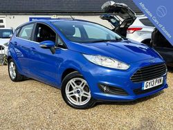 Blue Used 2013 Ford Fiesta Zetec Hatchback | £6,995 (Fair price)