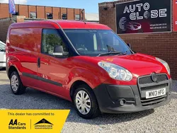 Red Used 2013 Fiat Doblò MPV | £3,990 (Fair price)