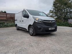White Used 2018 Vauxhall Vivaro S Van | £6,450 (Super price)