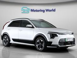 White Used 2022 Kia e-Niro SUV | £18,800 (Good price)