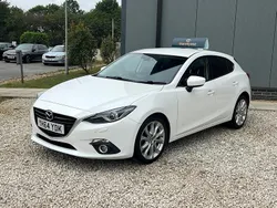 White Used 2014 Mazda 3 Inclusive Hatchback | £6,799 (Fair price)