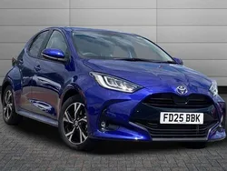 Blue New 2025 Toyota Yaris Hybrid Design Hatchback | £22,995 (Good price)