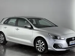 Used 2020 Hyundai i30 SE Hatchback | £11,400 (Good price)