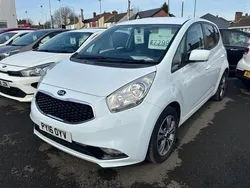 White Used 2016 Kia Venga 3 Hatchback | £7,299 (Fair price)