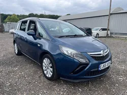 Blue Used 2015 Vauxhall Zafira Design Edition MPV | £1,850
