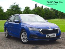 Blue Used 2022 Skoda Octavia SE Technology Estate | £17,895 (Fair price)