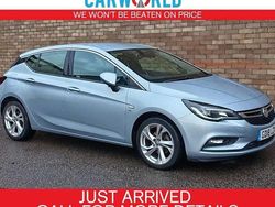 Silver Used 2018 Vauxhall Astra SRi Hatchback | £10,400 (Fair price)