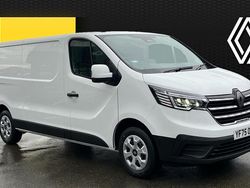 New 2025 Renault Trafic Van | £20,990