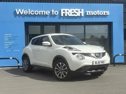 Pearl white Used 2018 Nissan Juke Tekna SUV | £12,390 (Fair price)