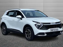 Fusion white Used 2023 Kia Sportage 2 SUV | £21,495 (Good price)