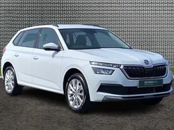 Moon white metallic Used 2023 Skoda Kamiq SE SUV | £16,852 (Good price)
