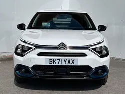 White Used 2021 Citroën e-C4 Shine Hatchback | £12,425 (Fair price)