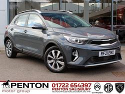 Grey Used 2021 Kia Stonic SUV | £12,990 (Good price)