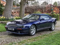 Aston Martin V8