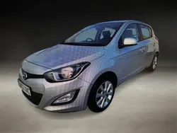 Silver Used 2012 Hyundai i20 Active Hatchback | £4,495 (Fair price)