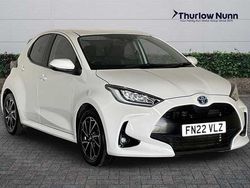 Used 2022 Toyota Yaris Hybrid Design | £15,470 (Fair price)
