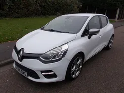 White Used 2015 Renault Clio IV Dynamique Hatchback | £4,000 (Fair price)
