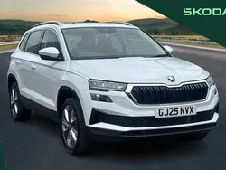 Moon white metallic New 2025 Skoda Karoq SE SUV | £25,495 (Super price)