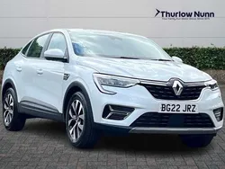 White Used 2022 Renault Arkana Iconic SUV | £16,050 (Fair price)