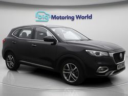 Black Used 2022 MG HS Excite SUV | £15,100 (Fair price)
