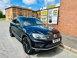 Blue Used 2015 VW Touareg R-line SUV | £12,495 (A bit pricey)