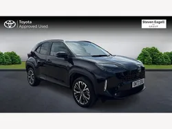 Black Used 2024 Toyota Yaris Hybrid Hatchback | £25,945