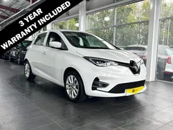 White Used 2020 Renault Zoe Iconic Hatchback | £7,995 (Fair price)
