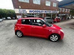 Bright red Used 2009 Suzuki Swift GLX Hatchback | £1,699 (Fair price)