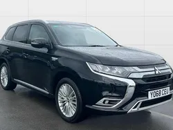 Used 2019 Mitsubishi Outlander P-HEV Estate | £15,601 (Fair price)