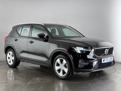 Black Used 2022 Volvo XC40 Core SUV | £23,150 (Good price)