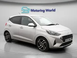 Silver Used 2022 Hyundai i10 Premium Hatchback | £10,500 (Fair price)