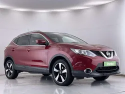Red Used 2017 Nissan Qashqai N-Vision SUV | £9,720 (Good price)