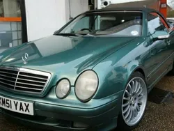 Used 2001 Mercedes CLK230 Avantgarde Cabriolet | £2,500