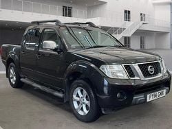 Black Used 2014 Nissan Navara Tekna Pickup | £6,495