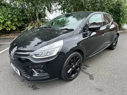 Black Used 2017 Renault Clio IV Dynamique Hatchback | £6,995 (Fair price)