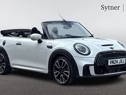 White Used 2024 Mini Cooper S Sport Hatchback | £26,500 (A bit pricey)
