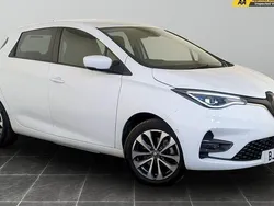 White Used 2022 Renault Rapid GT Hatchback | £9,895 (Good price)