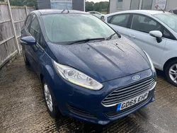 Blue Used 2015 Ford Fiesta Style Hatchback | £3,995 (Good price)