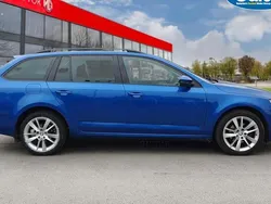 Blue Used 2018 Skoda Octavia SE L Estate | £12,000 (Fair price)