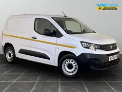 White Used 2023 Peugeot Partner Premium MPV | £10,395 (Super price)