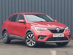 Red Used 2022 Renault Arkana Iconic SUV | £17,298 (Fair price)