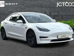 White Used 2021 Tesla Model 3 Standard Range Sedan | £16,404 (Fair price)