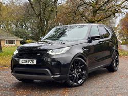 Black Used 2019 Land Rover Discovery 5 HSE SUV | £31,295 (Fair price)