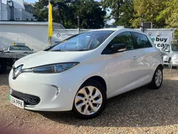 White Used 2014 Renault Zoe Dynamique Hatchback | £4,699 (A bit pricey)
