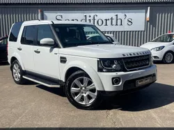 White Used 2014 Land Rover Discovery 4 SE SUV | £17,600 (Expensive)